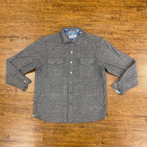 Tommy Bahama Gray Multi-Pocket Metal Snap Button Flannel Shirt Flip Cuff  Mens L - Picture 1 of 12